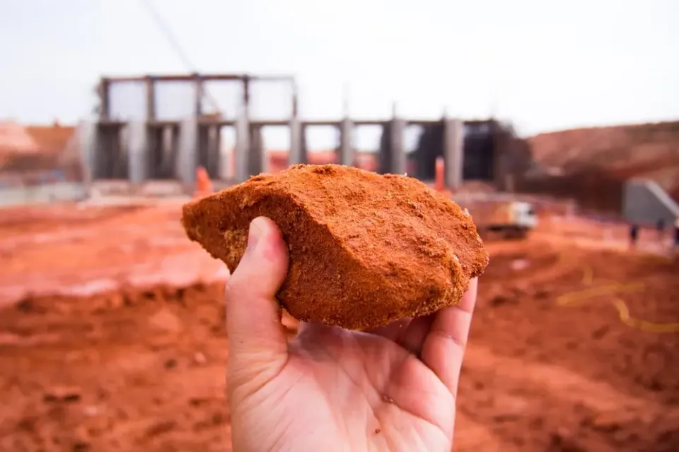 Ingeniería en Geotecnia: Explorando la Importancia del Estudio del Suelo y las Rocas